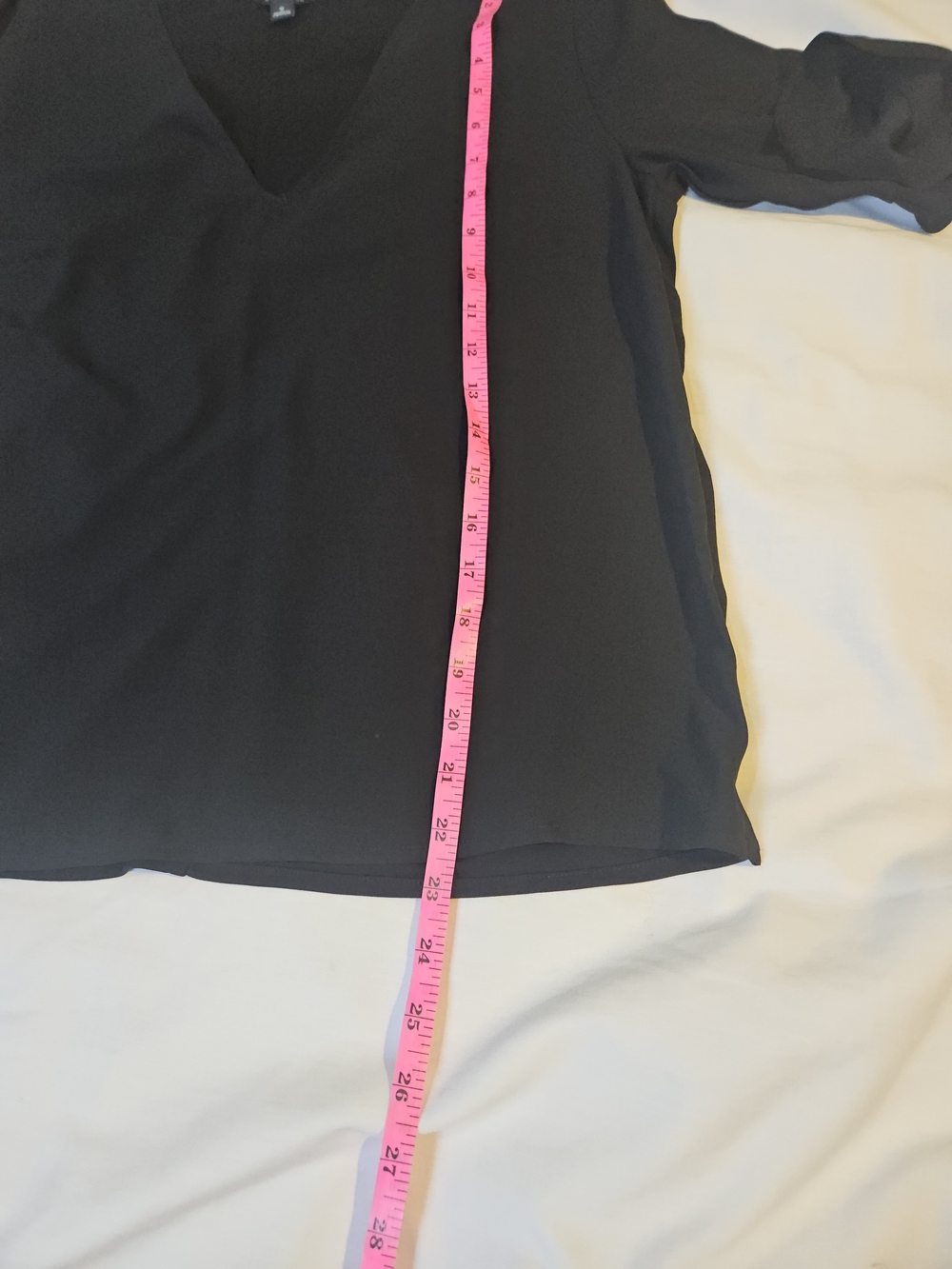 Ann Taylor Black V-Neck Short Sleeve Blouse - Picture 4 of 6